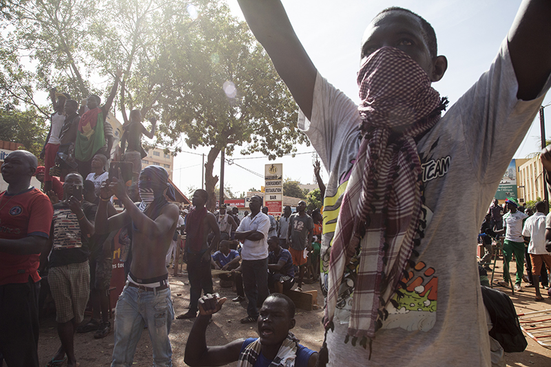 Le 30 octobre, les manifestations ont débuté tôt le matin dans plusieurs villes du pays. A Ouagadougou, les axes majeurs de la ville étaient bondés.