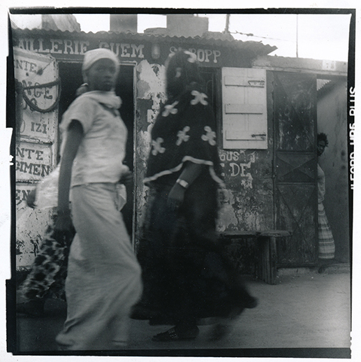 Regards croisés. Série 'Vagabondage'. Saint-Louis, Sénégal. 2014.